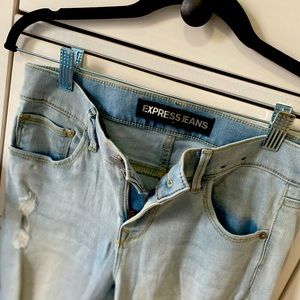 Express Supersoft Legging Mid Rise Jean, Size Women’s US 2
